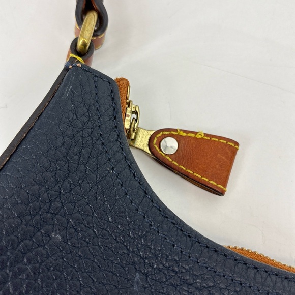 Dooney & Bourke Dark Navy Pebbled Leather Shoulder Bag Mini Vintage -Rare - Picture 7 of 12